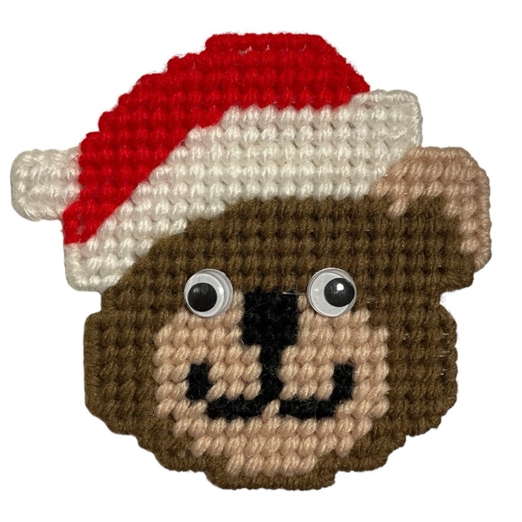 Vintage Plastic Canvas Needlepoint Teddy Bear Magnets Multi Holiday Lot of 5 - Picture 8 of 10